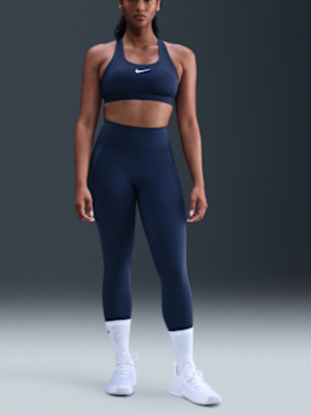 Nike Women’s Navy High-Rise Performance Leggings